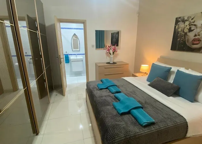 Apartment Cheerful Two Bedrooms Flat With Bbq