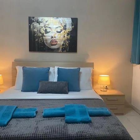 Cheerful Two Bedrooms Flat With Bbq Appartement *